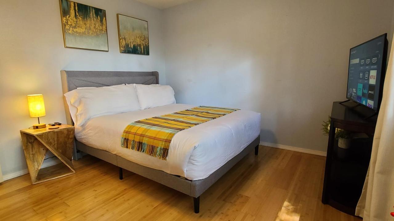 Centrally Located In Rogers And Bentonville! -Private Rooms מראה חיצוני תמונה