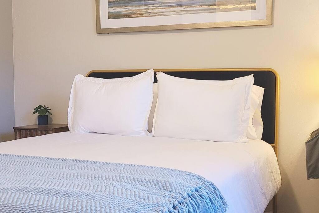 Centrally Located In Rogers And Bentonville! -Private Rooms מראה חיצוני תמונה