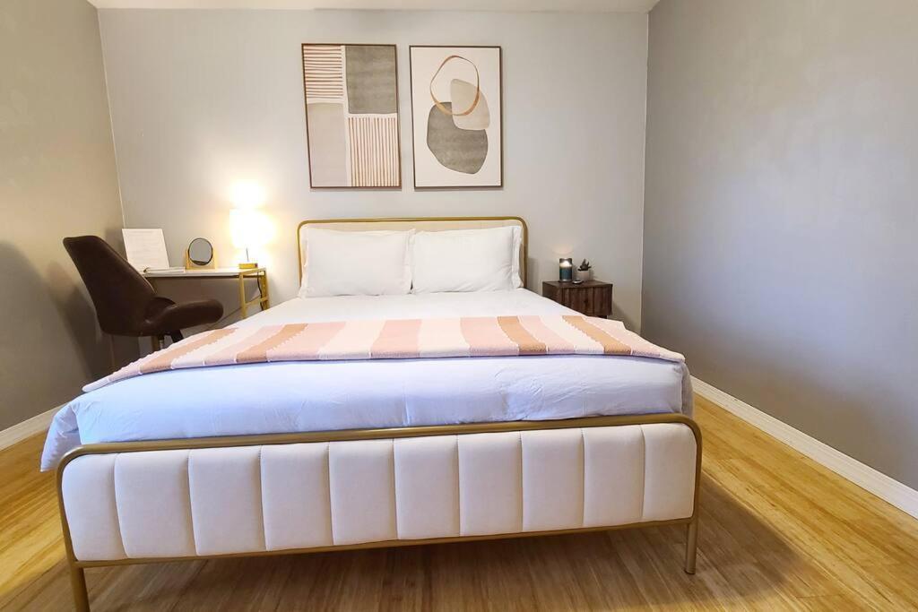 Centrally Located In Rogers And Bentonville! -Private Rooms חדר תמונה