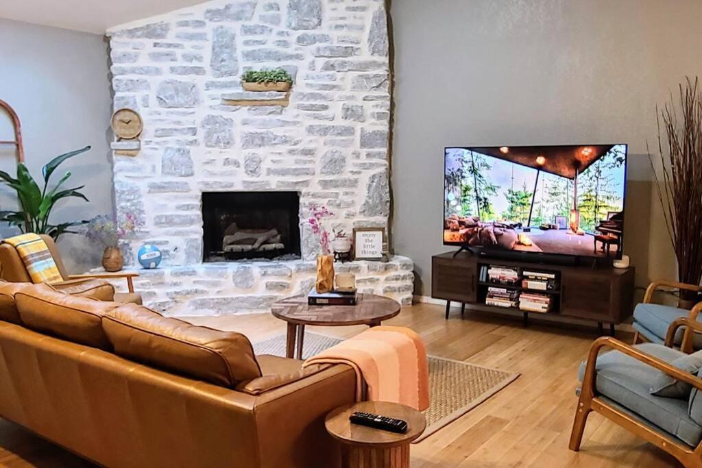 Centrally Located In Rogers And Bentonville! -Private Rooms מראה חיצוני תמונה
